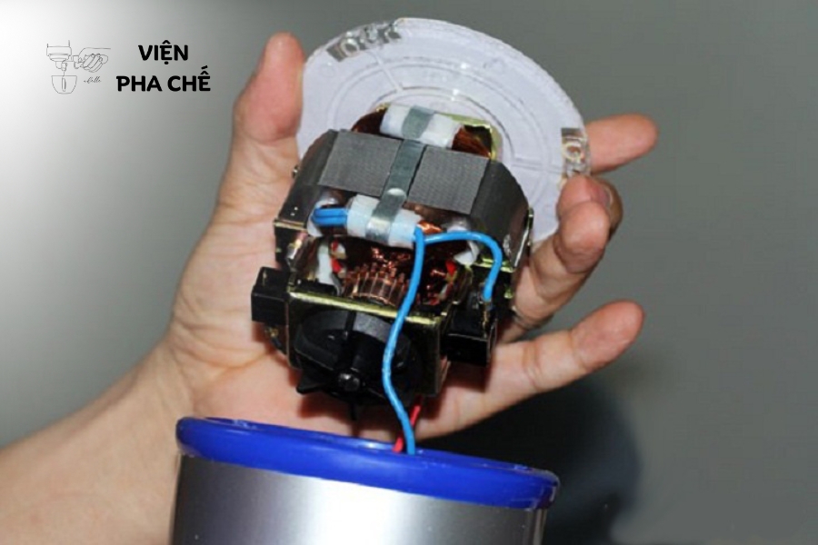 Sửa chữa động cơ hỏng